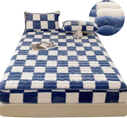 Milk Velvet Checkered Bedding Mattress Cover