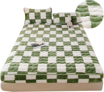 Milk Velvet Checkered Bedding Mattress Cover